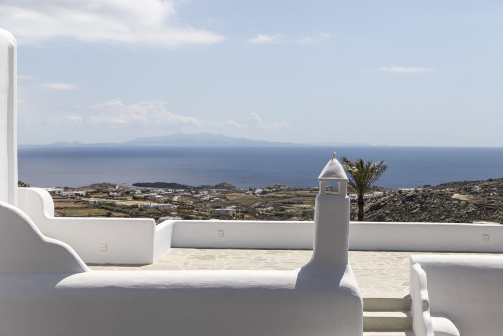 Villa with Mykonos views